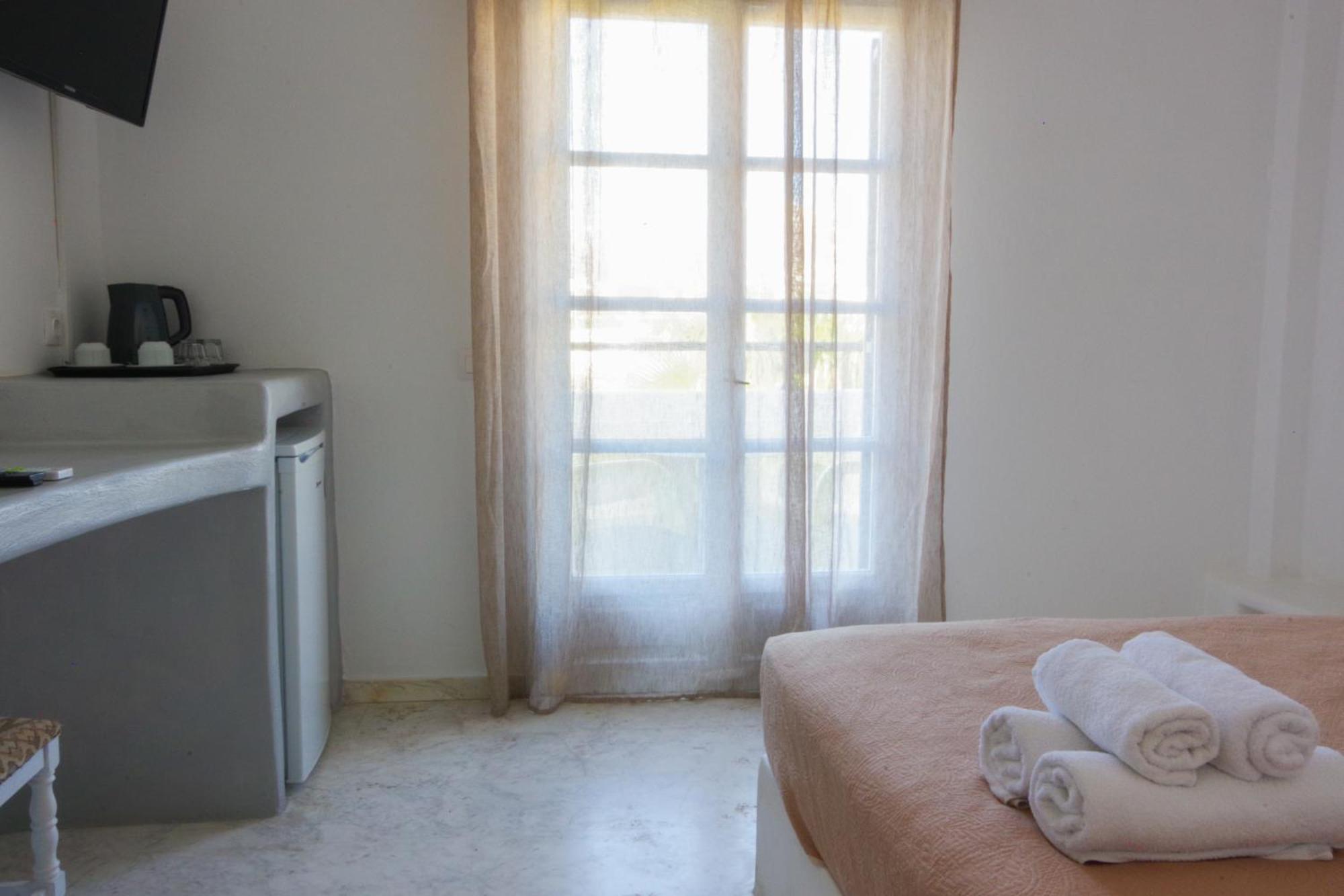 Hotel Mohitero Kamári المظهر الخارجي الصورة